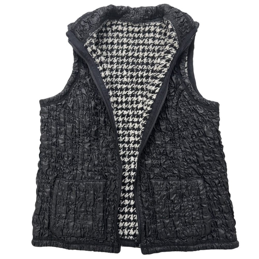 Y2K LANA SPORT PETITE women's b&w reversible houndstooth vest, 8.